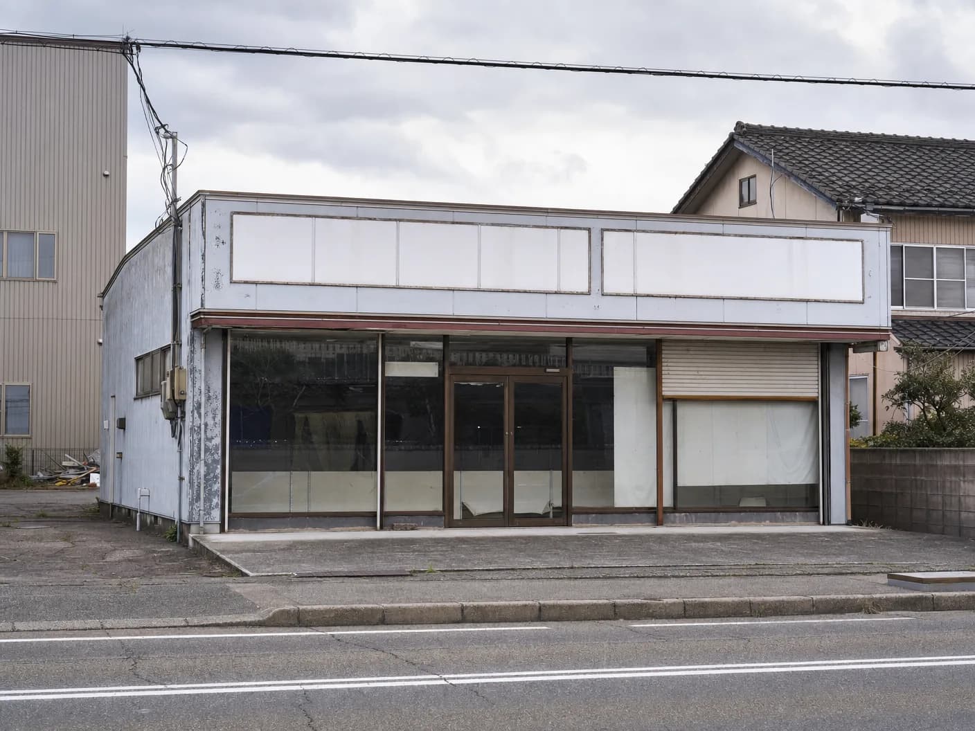 鉄骨造店舗（テナント） before